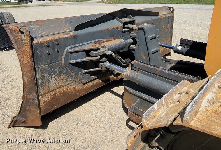 image for item HY9006 2014 Case 1650M XLT  dozer