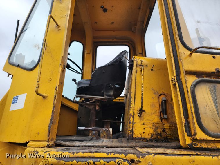 image for item IL9103 Fiat-Allis 745C  wheel loader