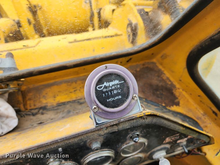 image for item IL9103 Fiat-Allis 745C  wheel loader