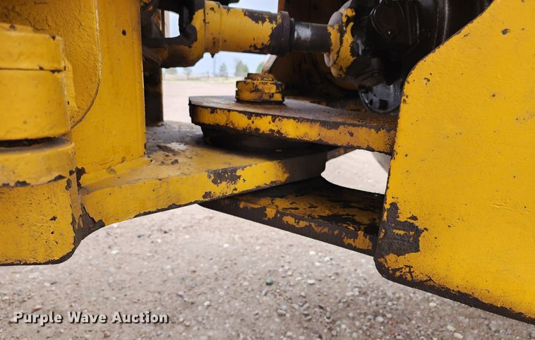 image for item IL9103 Fiat-Allis 745C  wheel loader