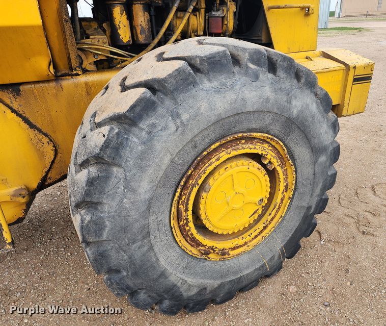 image for item IL9103 Fiat-Allis 745C  wheel loader