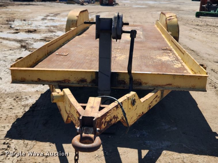 image for item JB9456 Equipment trailer