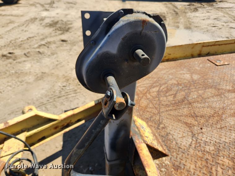 image for item JB9456 Equipment trailer