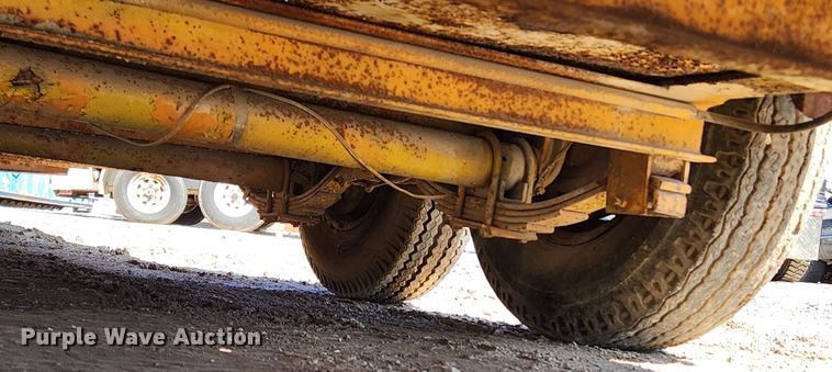 image for item JB9456 Equipment trailer