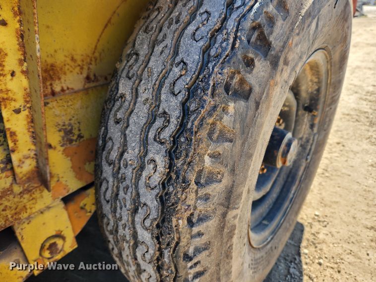 image for item JB9456 Equipment trailer