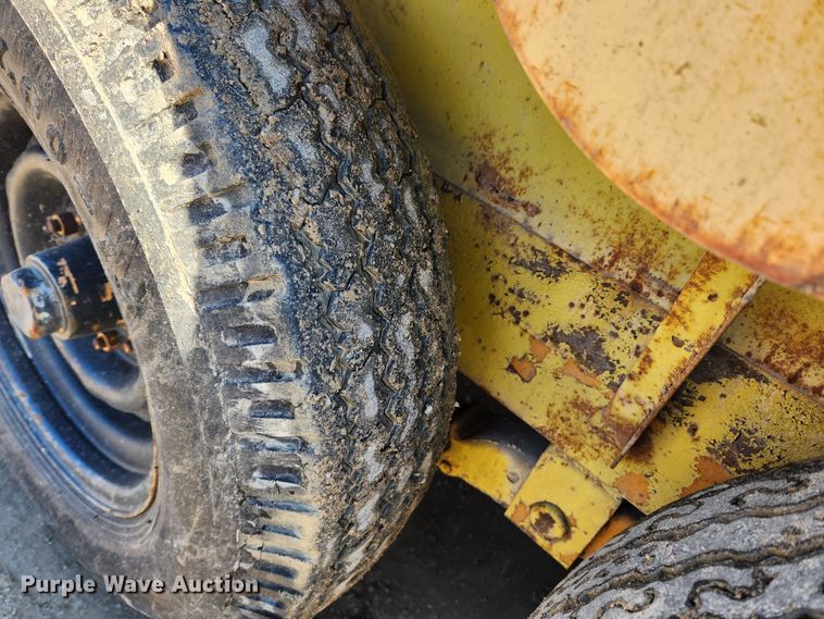 image for item JB9456 Equipment trailer