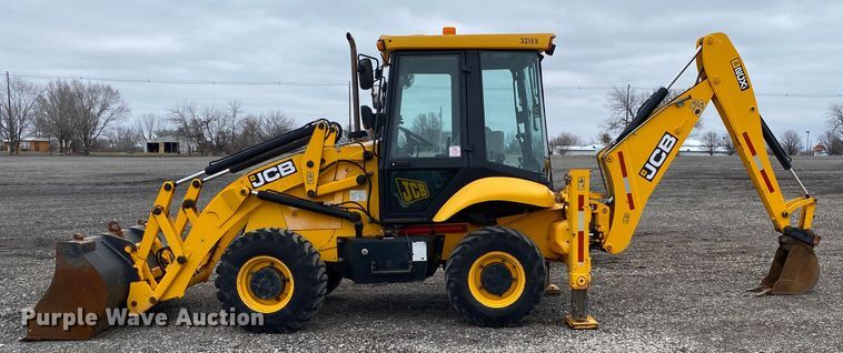 image for item JW9160 2011 JCB 2CX-12-4WS  backhoe