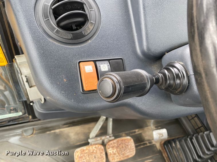 image for item JW9160 2011 JCB 2CX-12-4WS  backhoe