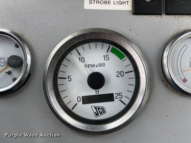 image for item JW9160 2011 JCB 2CX-12-4WS  backhoe