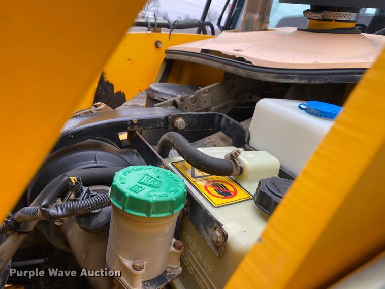 image for item JW9160 2011 JCB 2CX-12-4WS  backhoe