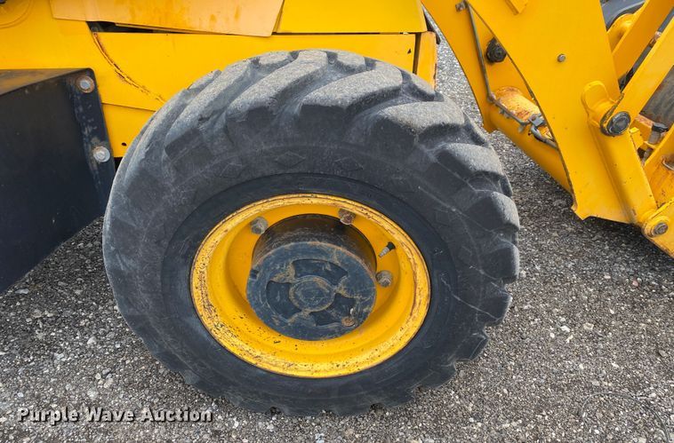 image for item JW9160 2011 JCB 2CX-12-4WS  backhoe