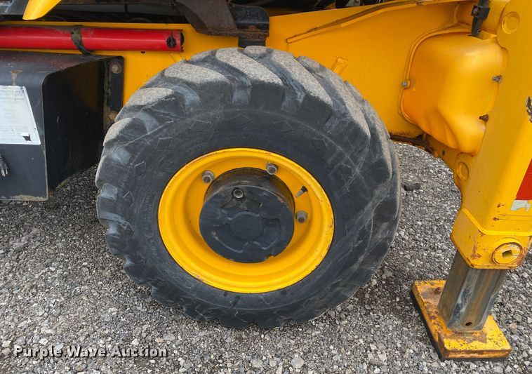 image for item JW9160 2011 JCB 2CX-12-4WS  backhoe