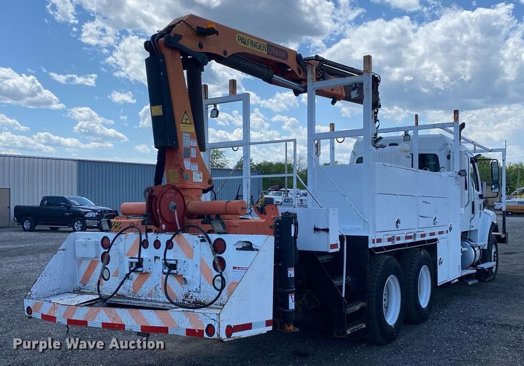 image for item KB9463 2007 Freightliner Business Class M2  Crew Cab crane truck