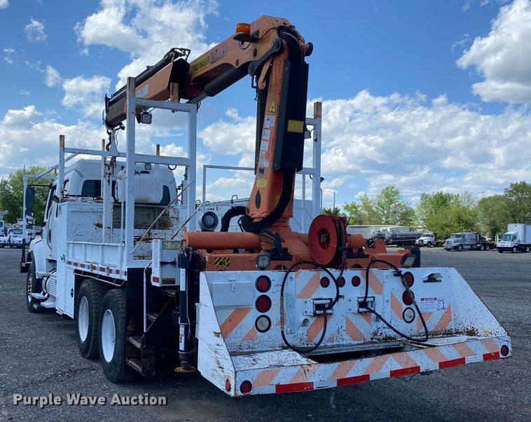 image for item KB9463 2007 Freightliner Business Class M2  Crew Cab crane truck