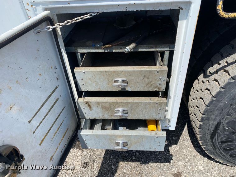 image for item KB9463 2007 Freightliner Business Class M2  Crew Cab crane truck