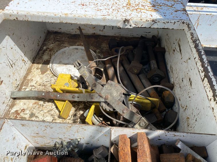 image for item KB9463 2007 Freightliner Business Class M2  Crew Cab crane truck