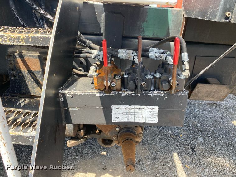 image for item KB9463 2007 Freightliner Business Class M2  Crew Cab crane truck