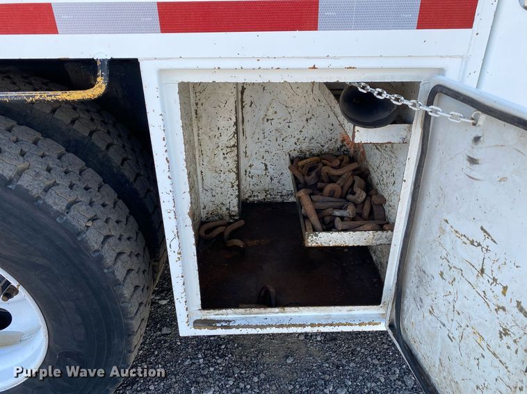 image for item KB9463 2007 Freightliner Business Class M2  Crew Cab crane truck