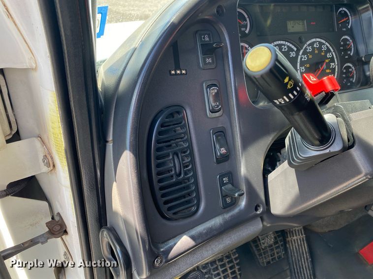 image for item KB9463 2007 Freightliner Business Class M2  Crew Cab crane truck