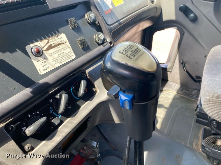 image for item KB9463 2007 Freightliner Business Class M2  Crew Cab crane truck