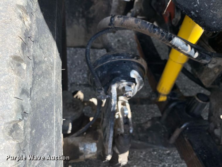 image for item KB9463 2007 Freightliner Business Class M2  Crew Cab crane truck