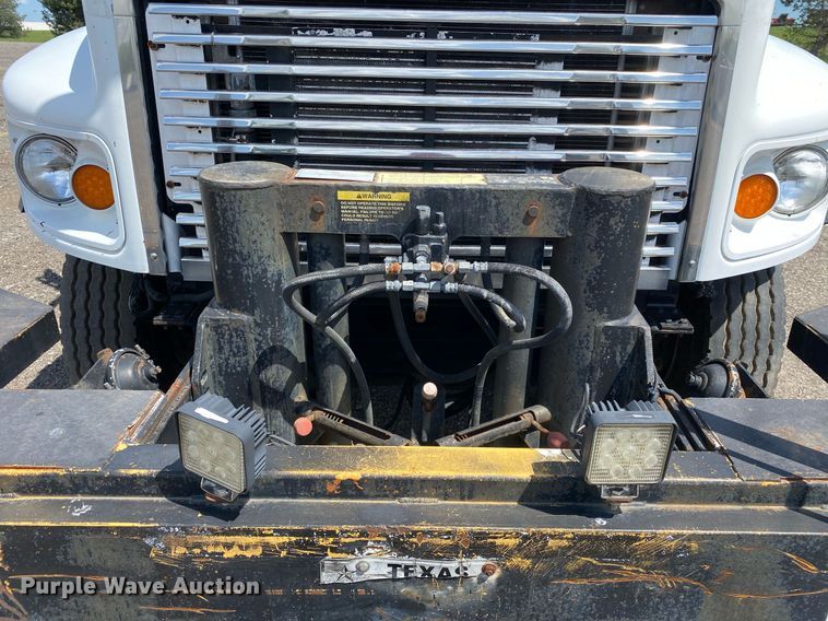 image for item KB9463 2007 Freightliner Business Class M2  Crew Cab crane truck