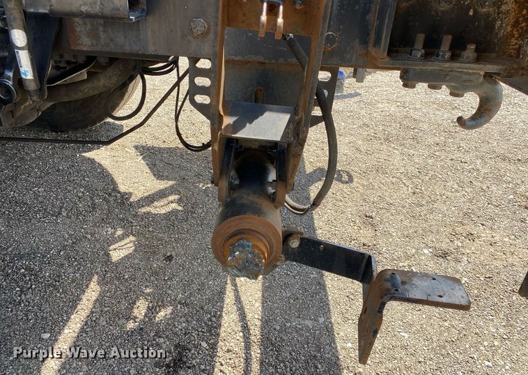 image for item KB9463 2007 Freightliner Business Class M2  Crew Cab crane truck