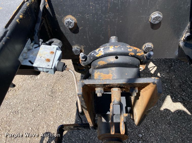 image for item KB9463 2007 Freightliner Business Class M2  Crew Cab crane truck