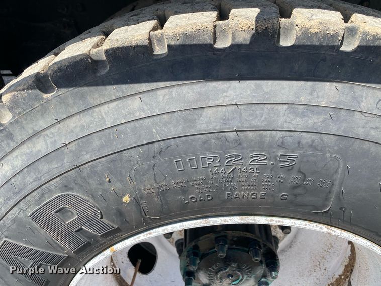 image for item KB9463 2007 Freightliner Business Class M2  Crew Cab crane truck