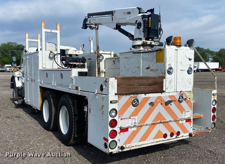 image for item KB9472 2009 International 7500  utility / service truck