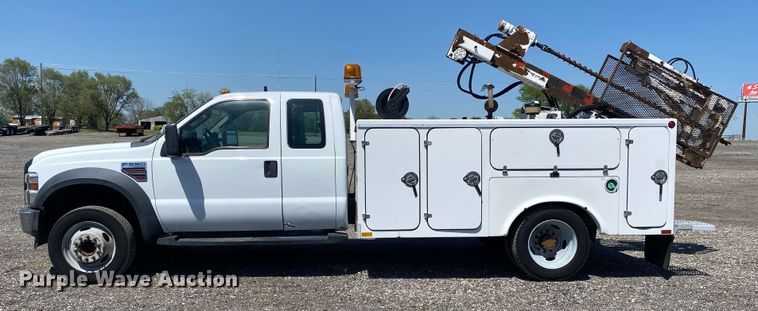 image for item KB9474 2009 Ford F550 Super Duty  SuperCab drilling rig truck