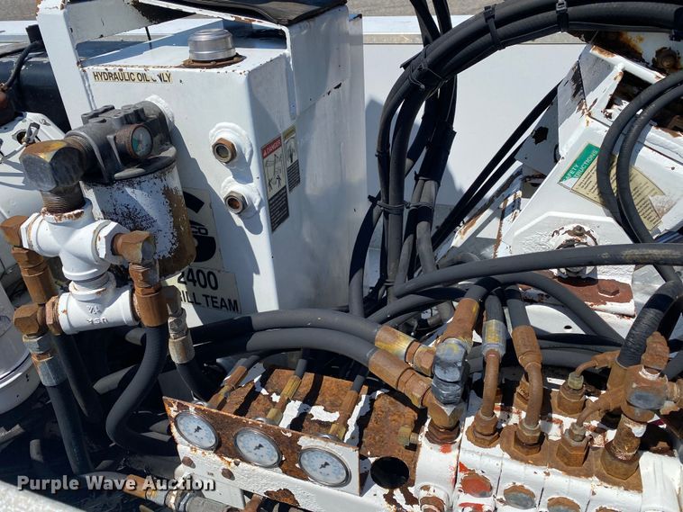 image for item KB9474 2009 Ford F550 Super Duty  SuperCab drilling rig truck