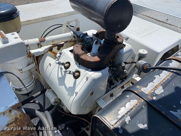 image for item KB9474 2009 Ford F550 Super Duty  SuperCab drilling rig truck