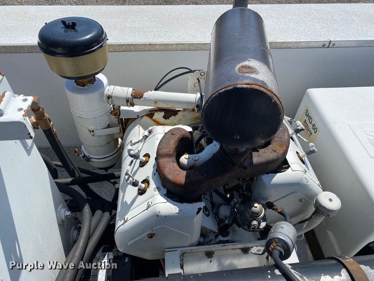 image for item KB9474 2009 Ford F550 Super Duty  SuperCab drilling rig truck