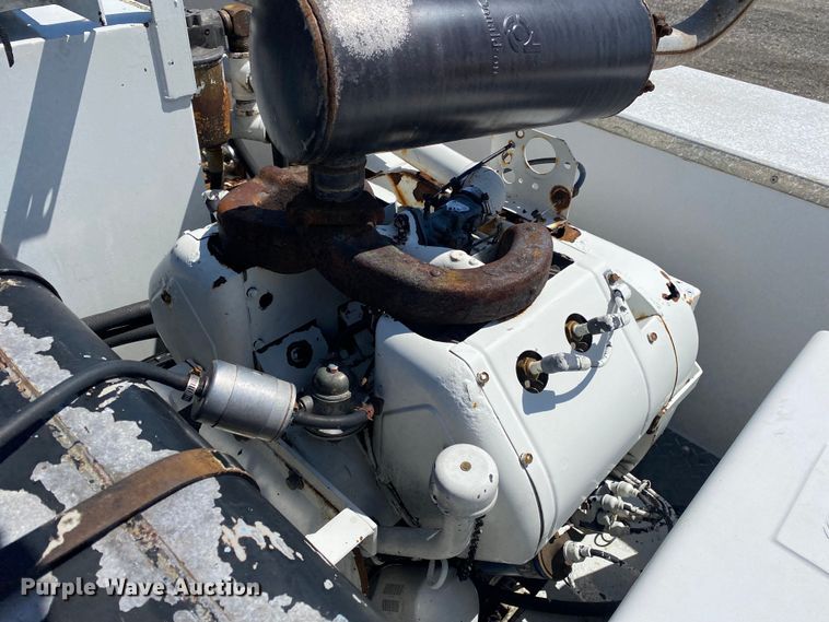 image for item KB9474 2009 Ford F550 Super Duty  SuperCab drilling rig truck