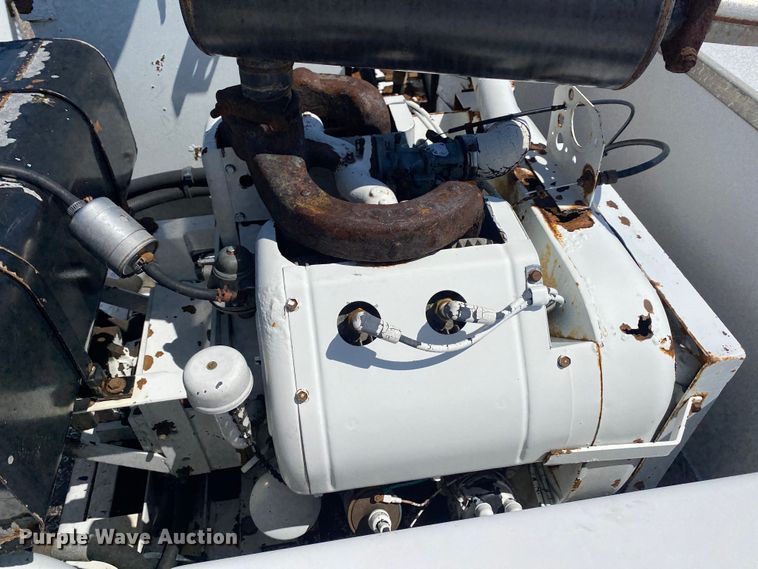 image for item KB9474 2009 Ford F550 Super Duty  SuperCab drilling rig truck