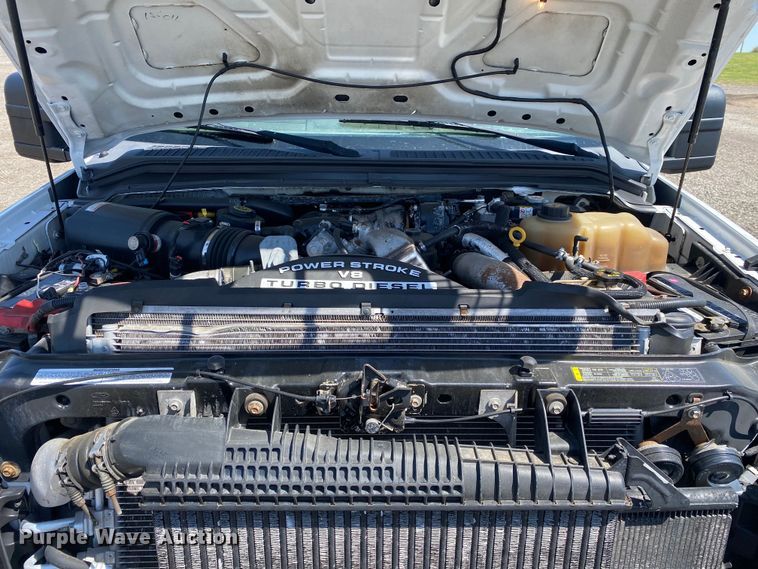 image for item KB9474 2009 Ford F550 Super Duty  SuperCab drilling rig truck