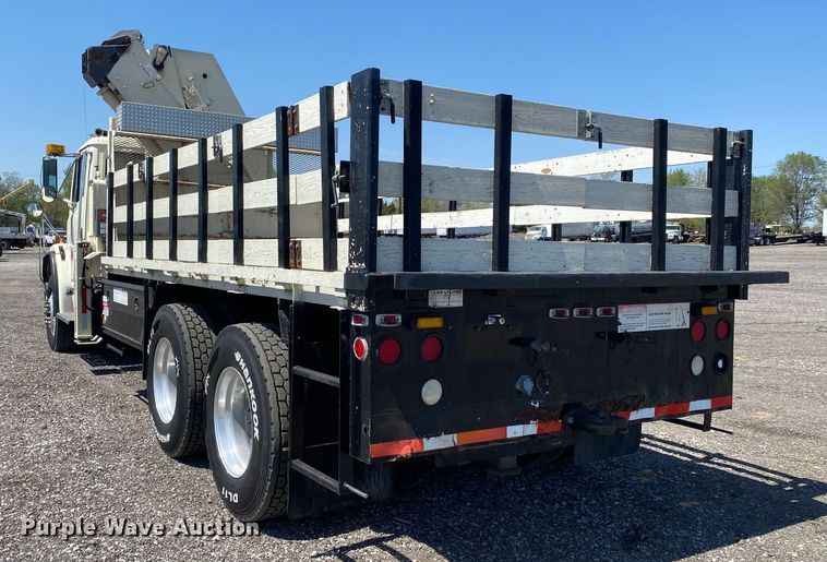 image for item KB9475 2000 Freightliner FL80  crane truck