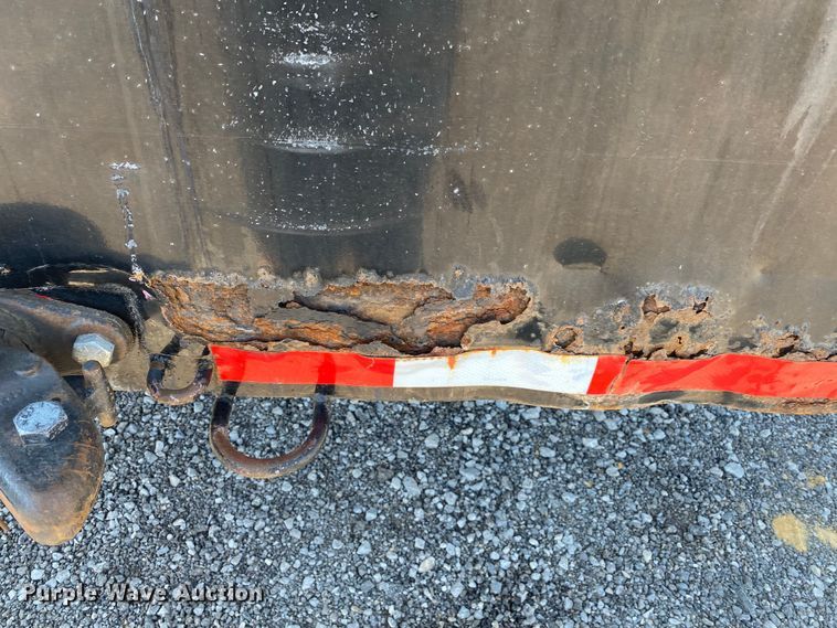 image for item KB9475 2000 Freightliner FL80  crane truck