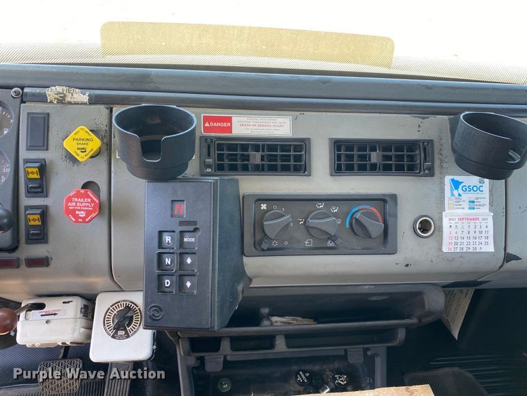 image for item KB9475 2000 Freightliner FL80  crane truck