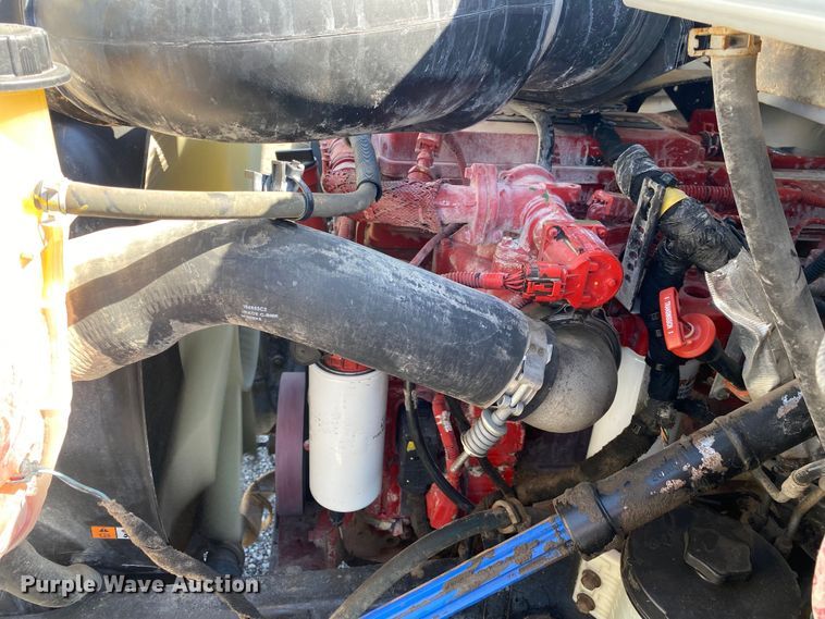 image for item KB9481 2011 Ford F650 Super Duty  flatbed truck