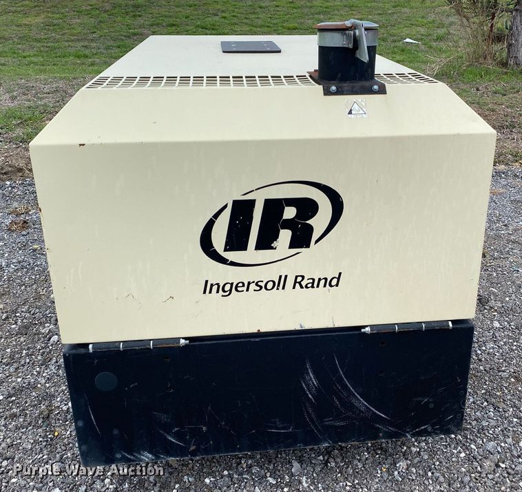 image for item KB9505 2011 Ingersoll Rand P90  air compressor