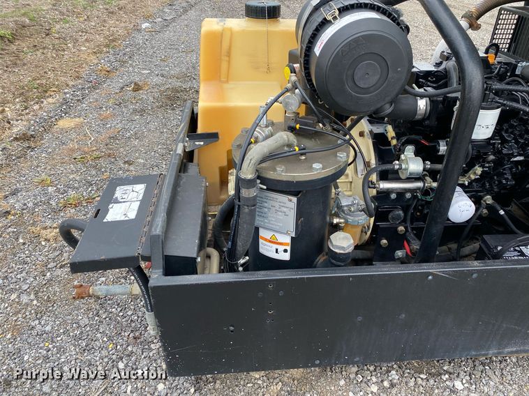 image for item KB9505 2011 Ingersoll Rand P90  air compressor