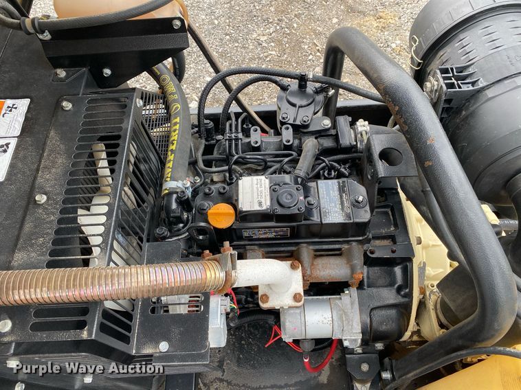 image for item KB9505 2011 Ingersoll Rand P90  air compressor