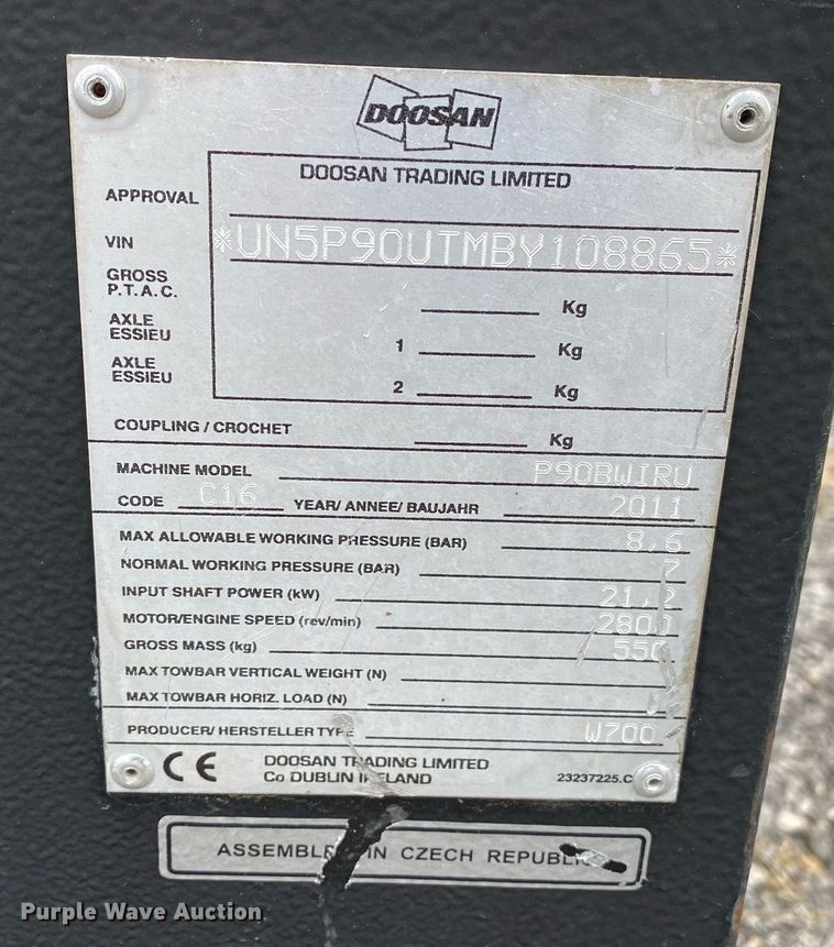 image for item KB9505 2011 Ingersoll Rand P90  air compressor