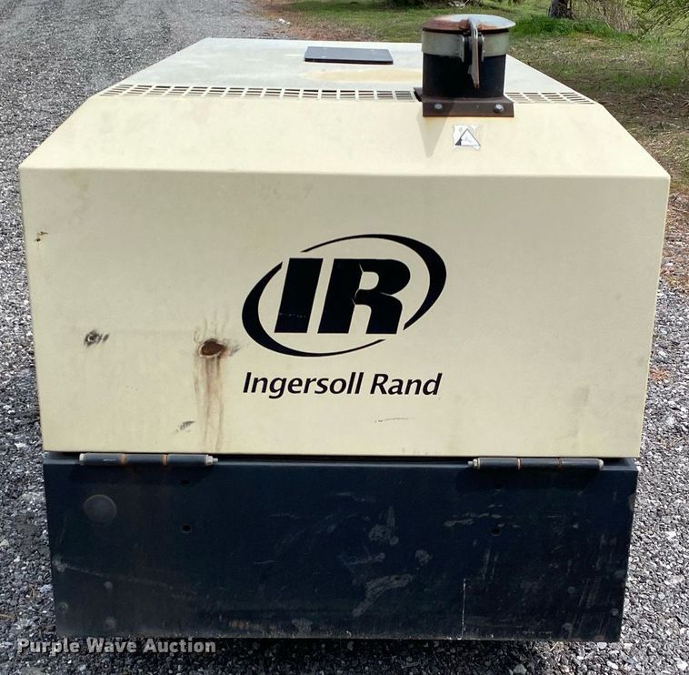 image for item KB9506 2011 Ingersoll Rand P90  air compressor