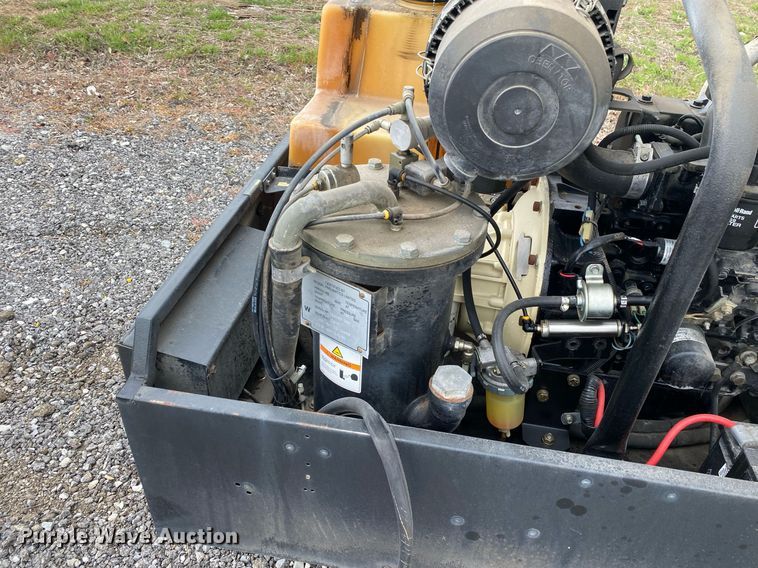 image for item KB9506 2011 Ingersoll Rand P90  air compressor