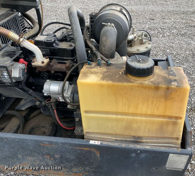 image for item KB9506 2011 Ingersoll Rand P90  air compressor
