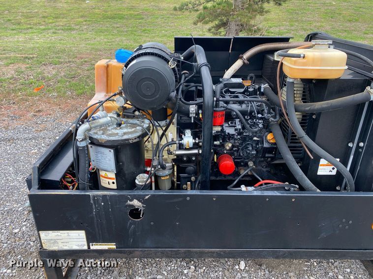 image for item KB9508 2007 Ingersoll Rand P90  air compressor