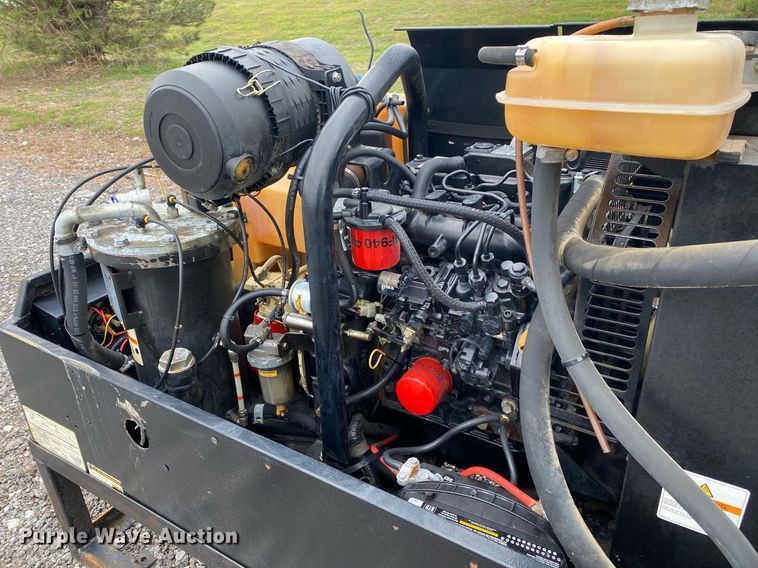 image for item KB9508 2007 Ingersoll Rand P90  air compressor